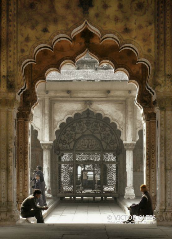 Old Delhi - Red Fort - Diwan-i-Khas - Hall of Private Audiences - Arches